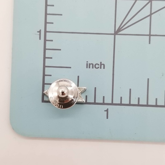 VINTAGE Mens Arrow Silvertone Tie Pin Lapel 1982 - Picture 4 of 4